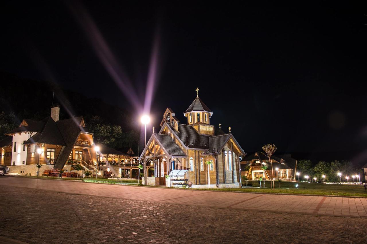Etno Naselje Vrdnicka Kula Vrdnik Exterior photo